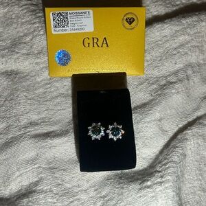 4 carat large flower shape 8mm moissanite stud earrings (push back)